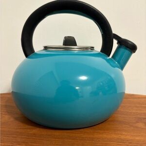 Elegant Blue Kettle with Black Handle